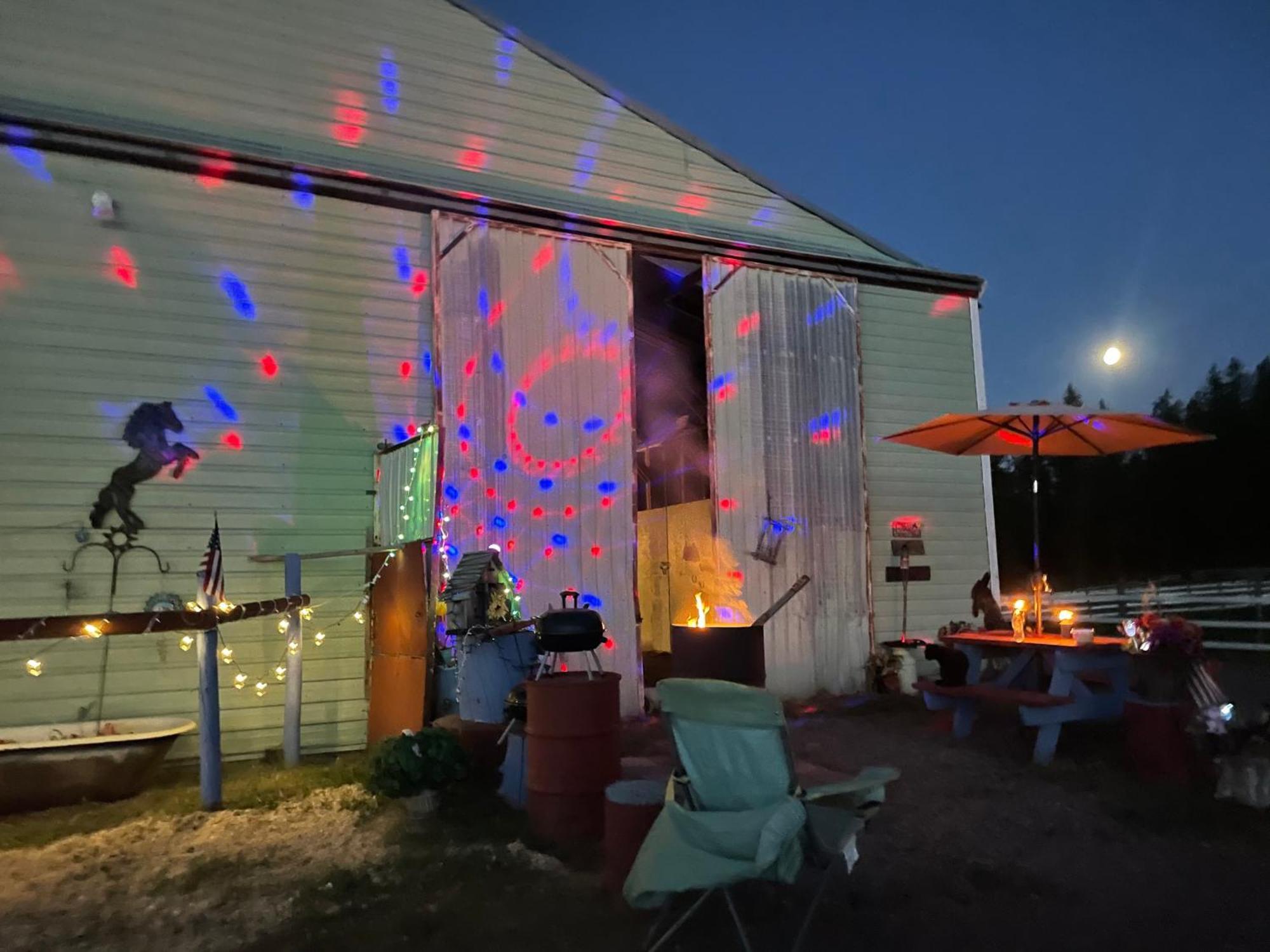 Authentic Barn Bnb Villa Spokane Exterior photo