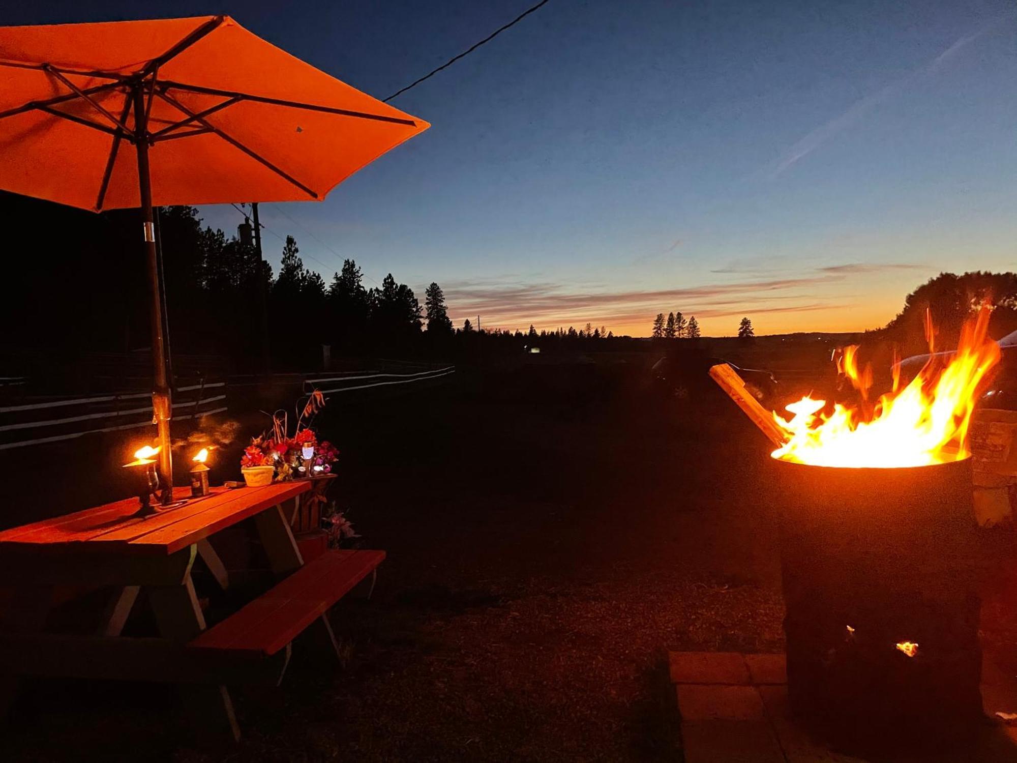 Authentic Barn Bnb Villa Spokane Exterior photo